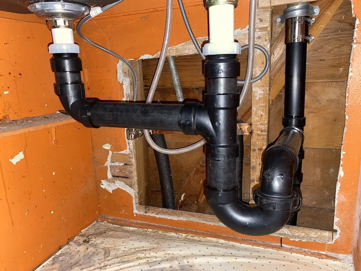 Professional Pipe Bursting equipment and tools on the job in Mulberry
